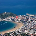 Mayor 8 By Feelfree * San Sebastian